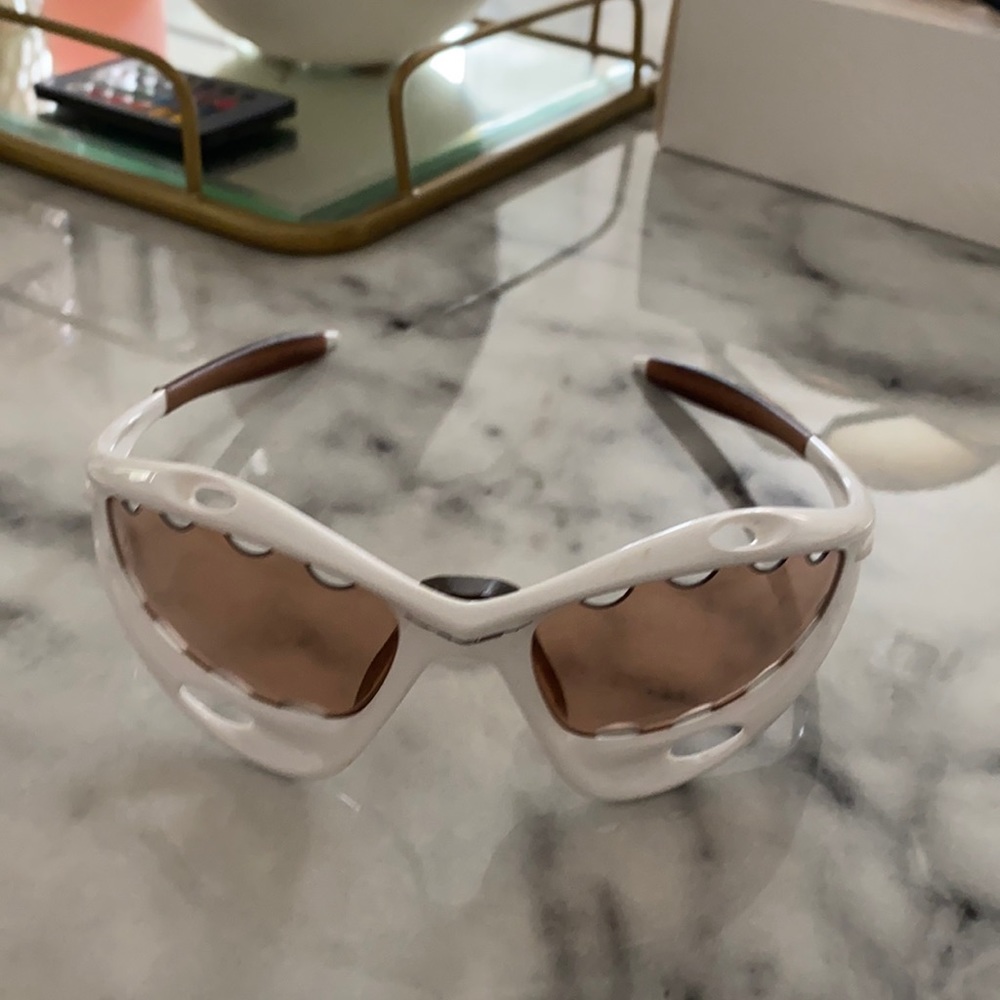 Oakley men’s sunglasses